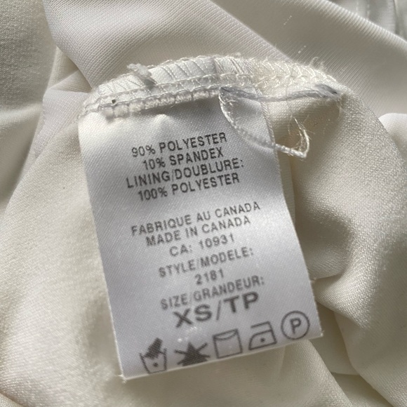 Melanie Lyne Cold Shoulder Top - Picture 8 of 8